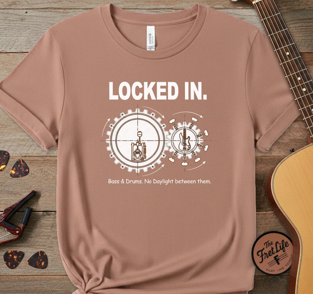 https://wescale-cdn.com/generated-mockups/06643e60-6f9f-4676-8a50-5fdfdc8f17c0/86d5604b-598d-407b-835d-18c3f74add4b/ab900b60-3c14-47cd-934c-3a072b8518c6_designs/locked_in_white_1777476708898_ililxo.png.webp