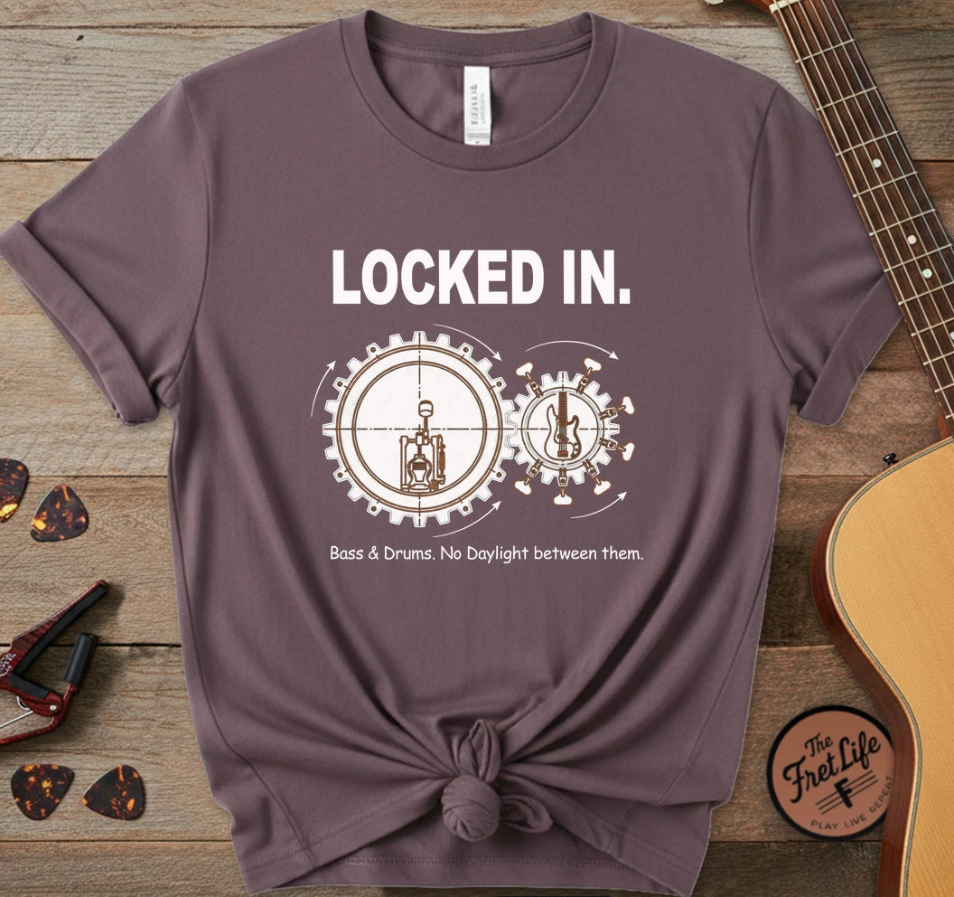 https://wescale-cdn.com/generated-mockups/06643e60-6f9f-4676-8a50-5fdfdc8f17c0/86d5604b-598d-407b-835d-18c3f74add4b/30ff04ee-2323-444e-8f73-923ad71650d3_designs/locked_in_white_1777476708898_ililxo.png.webp