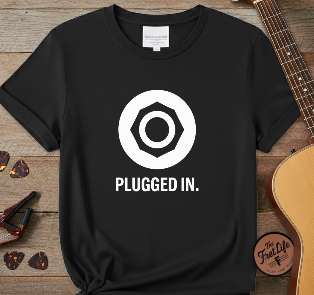 https://wescale-cdn.com/generated-mockups/06643e60-6f9f-4676-8a50-5fdfdc8f17c0/4a6a7a60-0d47-45f2-bc45-aac6c7233ed6/bb30f8d0-6330-4208-89d9-1f20c2a2a25e_designs/plugged_in_white_1776948475803_fqxjup.png.webp