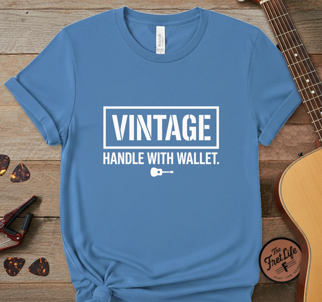 https://wescale-cdn.com/generated-mockups/743ebdcc-3fc9-40e2-b9d5-dd757f1a24dd/6cae7ff7-8238-4dc0-a95e-0b31887e1c98/6f91eefc-d705-4b73-9350-924644fbf6ee_designs/vintage_white_1776707808158_7n10d0.png.webp